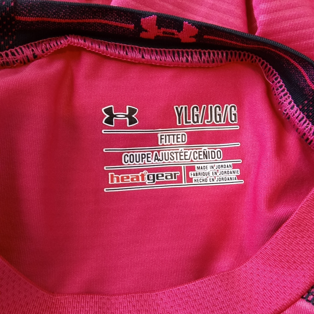 Lot Under Armor Fitted Girls Pink Heat Gear Top YLG - Gray All Season Capris YMD - Picture 3 of 7